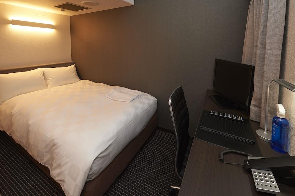 HOTEL CONSORT photo 2