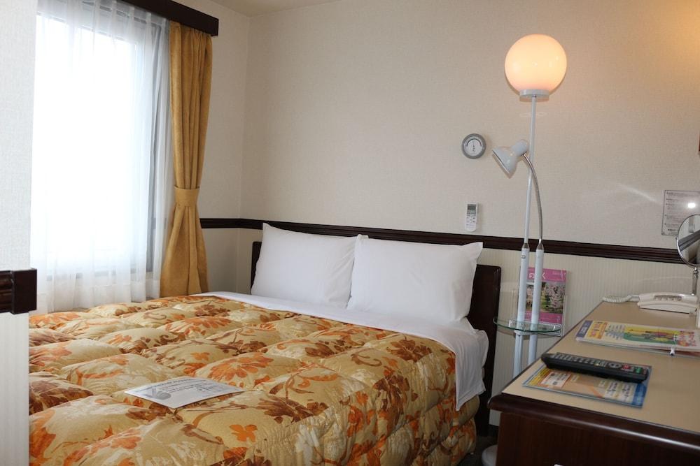 Toyoko Inn Osaka Umeda Nakatsu No.2 photo 2