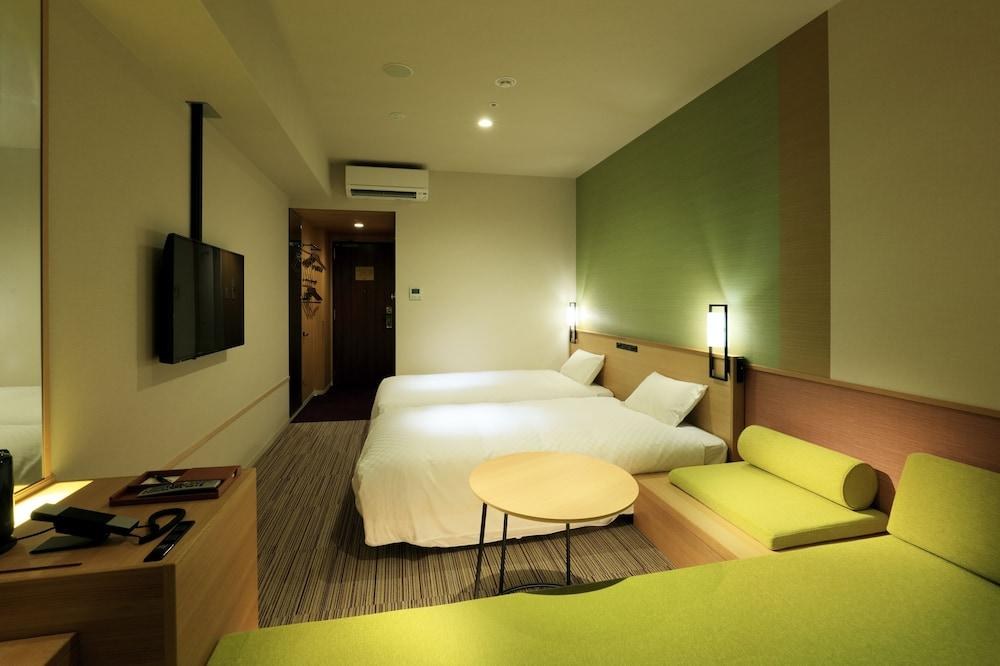 THE SINGULARI HOTEL & SKYSPA AT UNIVERSAL STUDIOS JAPAN photo 1