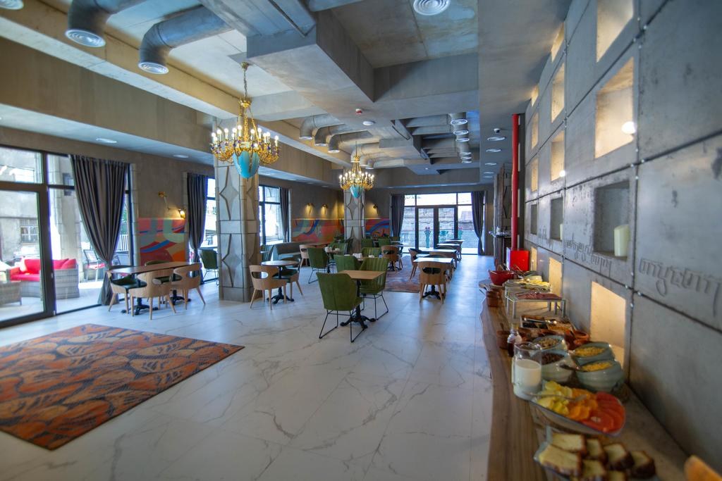 BRIM HOTEL photo 2