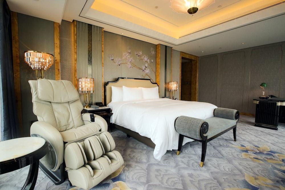 Wanda Reign On The Bund photo 3