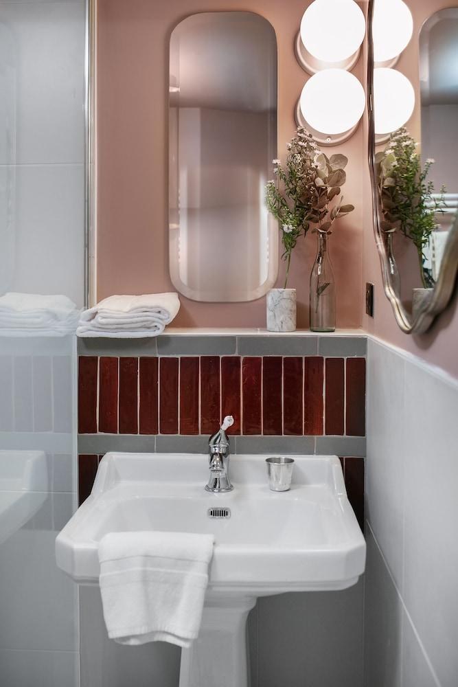 LA PLANQUE HOTEL photo 3