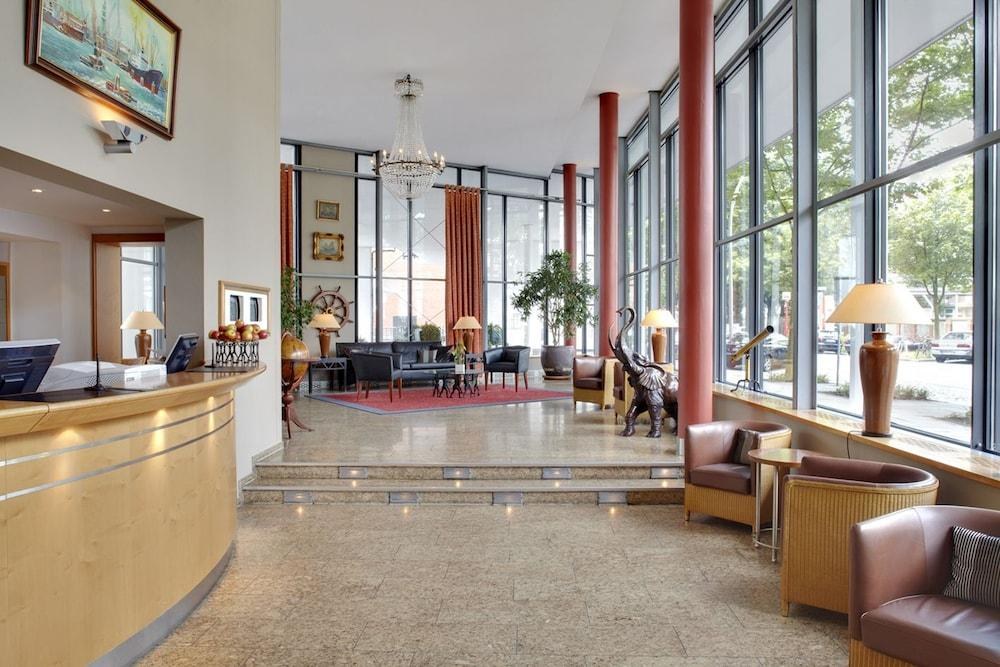Hotel Hafen Hamburg photo 1