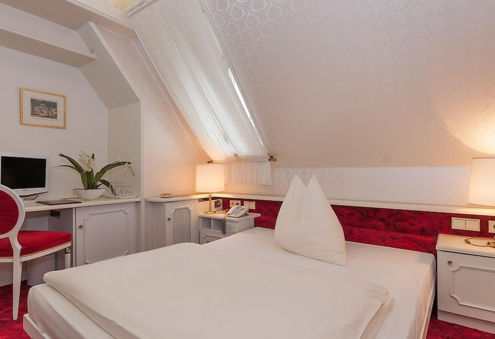 elaya hotel vienna city center, Trademark by Wyndham photo 1