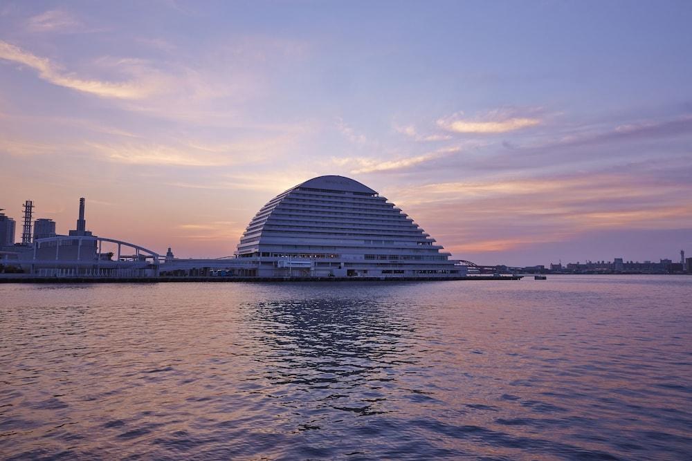 KOBE MERIKEN PARK ORIENTAL HOTEL