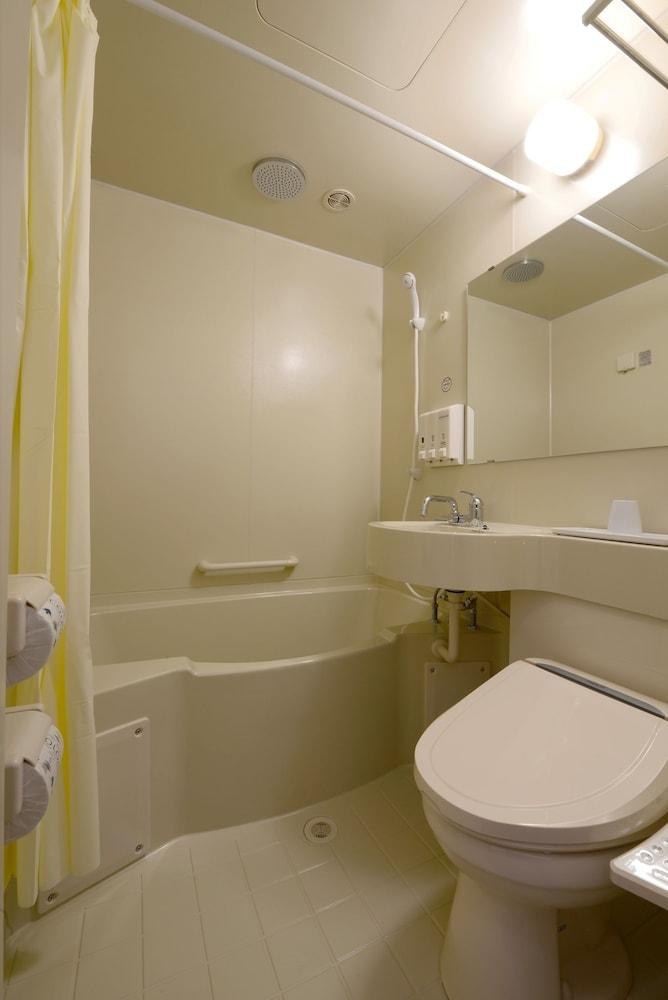 TOYOKO INN KOBE SANNOMIYA NO.1 photo 3