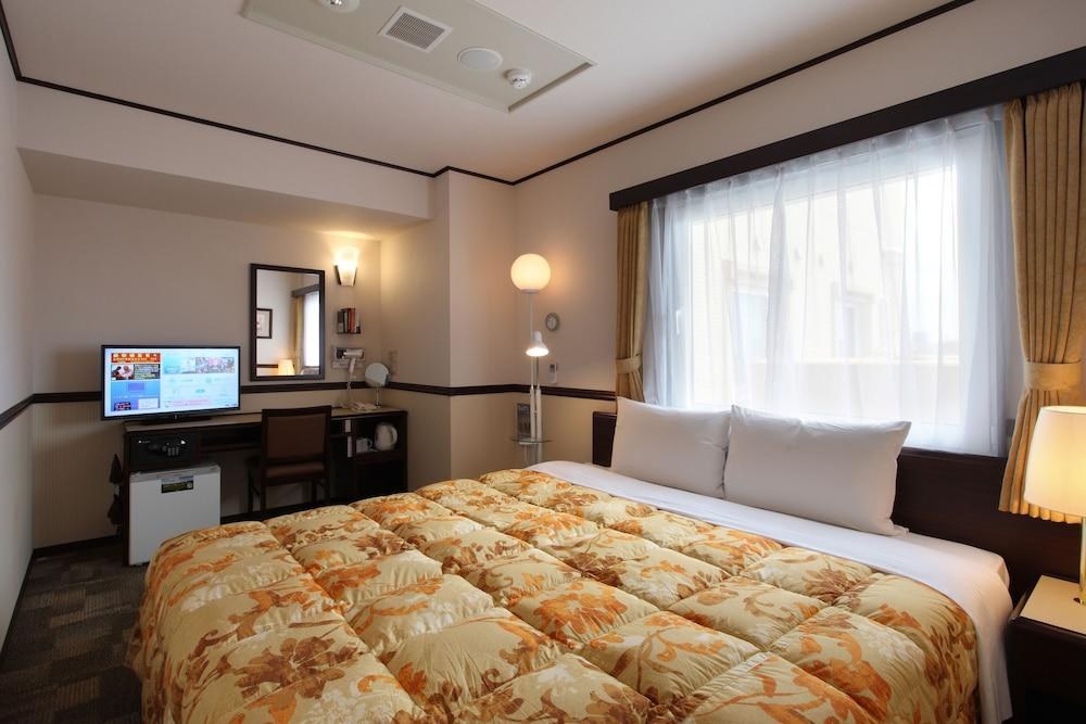 Toyoko Inn Nagoya-eki Sakuradori-guchi Honkan photo 1