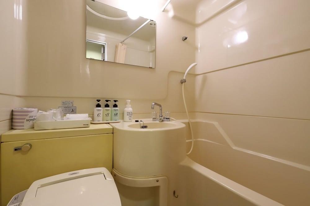 Smile Hotel Nagoya Shinkansenguchi photo 3
