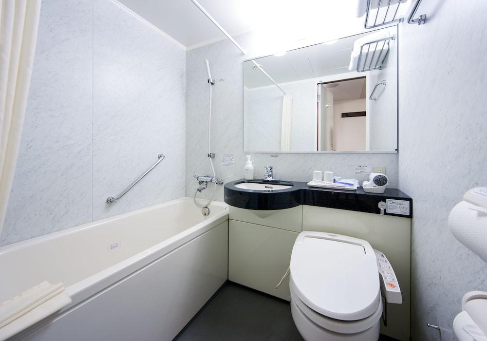DAIWA ROYNET HOTEL KOBE-SANNOMIYA photo 3
