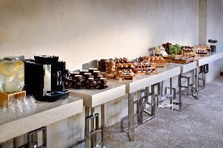 MOVENPICK HOTEL APARTMENTS DOWNTOWN DUBAI photo 3