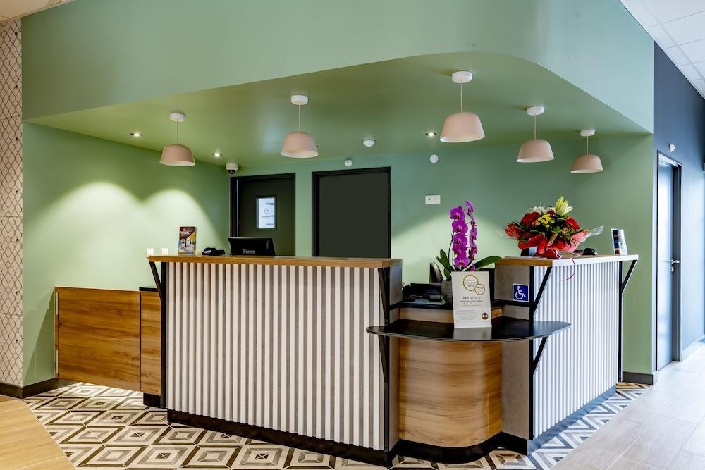 B&B HOTEL BORDEAUX Centre Gare St-Jean photo 1