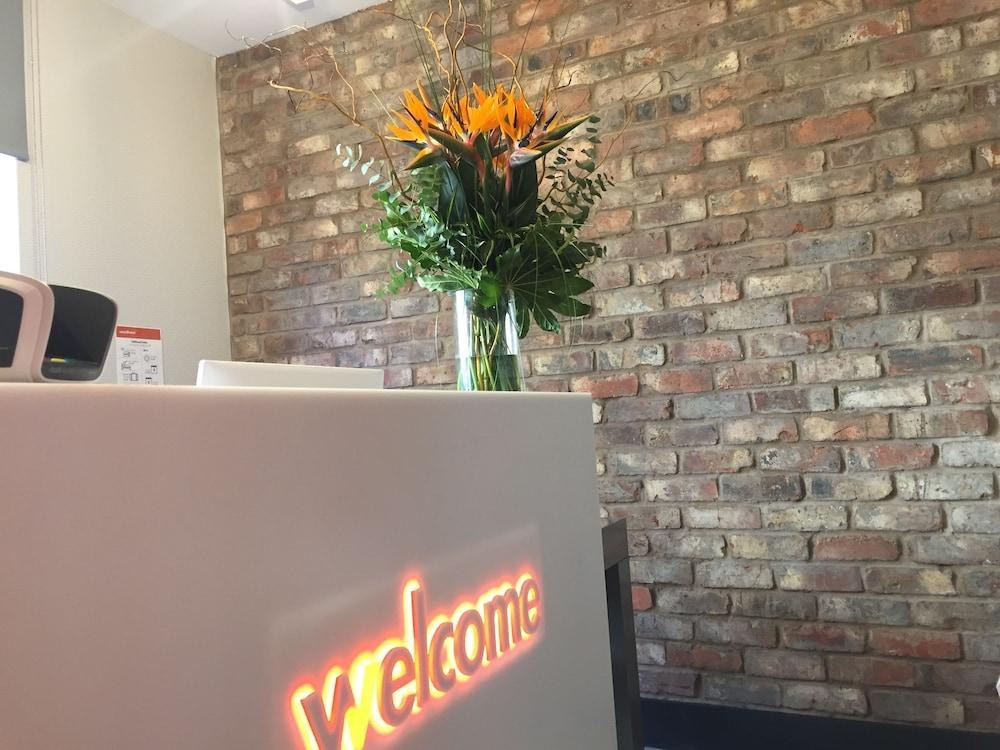 easyHotel Liverpool photo 1