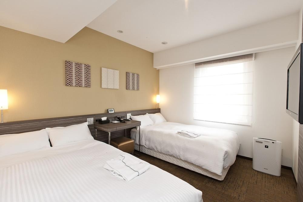 Sotetsu Fresa Inn Shinbashi Hibiyaguchi photo 1