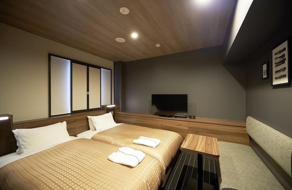 Sotetsu Fresa Inn Nihombashi-Kayabacho photo 2