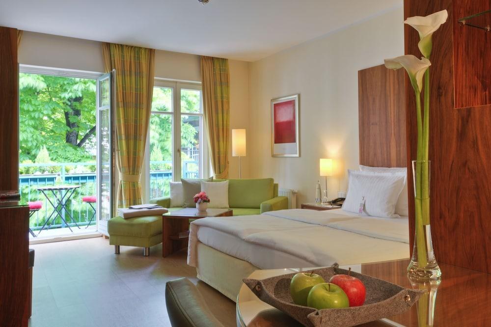 Apartments & Hotel Maximilian Munich photo 2