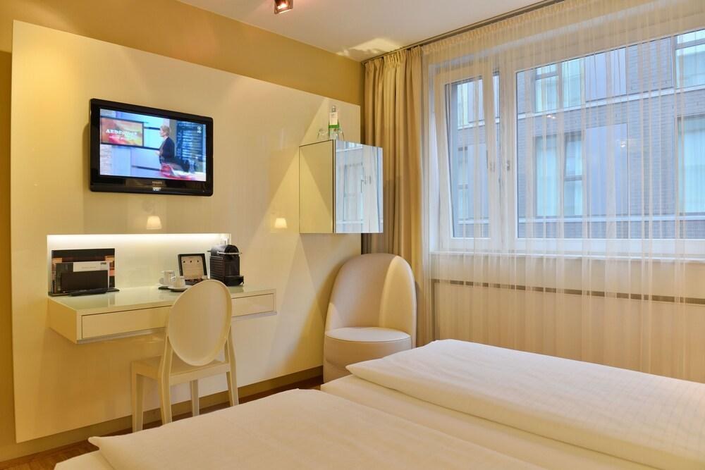 Hotel Santo photo 4