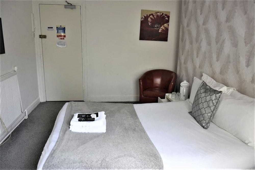 The Mitre Hotel photo 4
