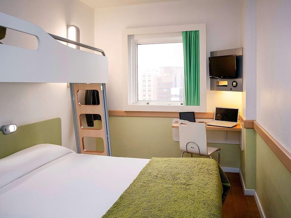 ibis budget Sao Paulo Paraiso photo 3