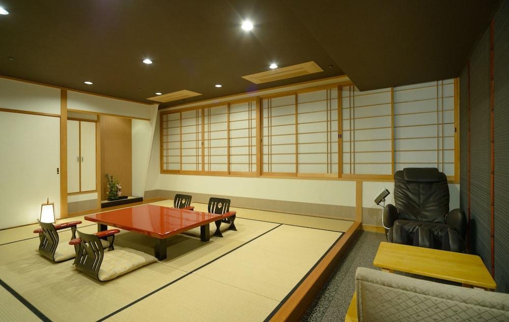 HOTEL ISAGO KOBE photo 1
