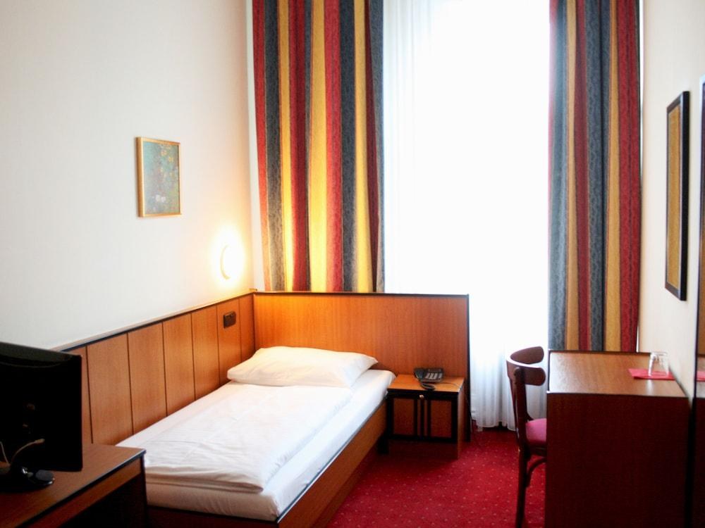 Hotel Drei Kronen Vienna City photo 3