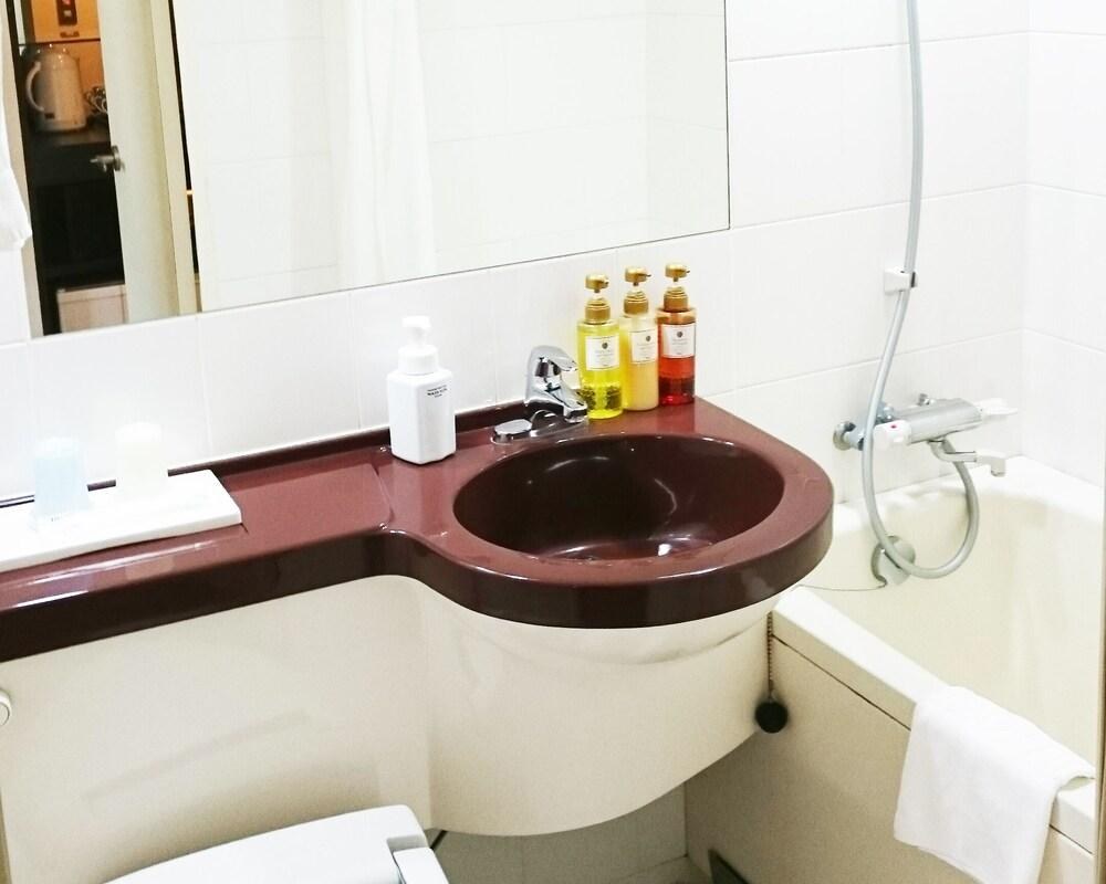 HOTEL MYSTAYS Hamamatsucho photo 3