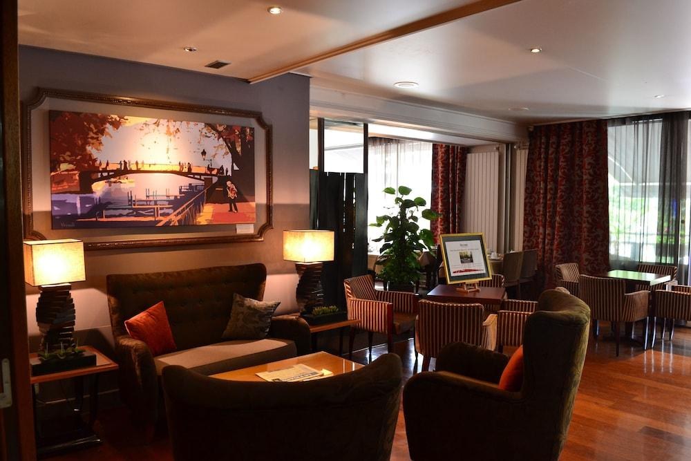 Splendid Hotel Lac d'Annecy - Handwritten Collection photo 1