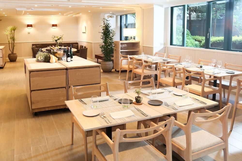 Forest Hongo Hotel photo 3