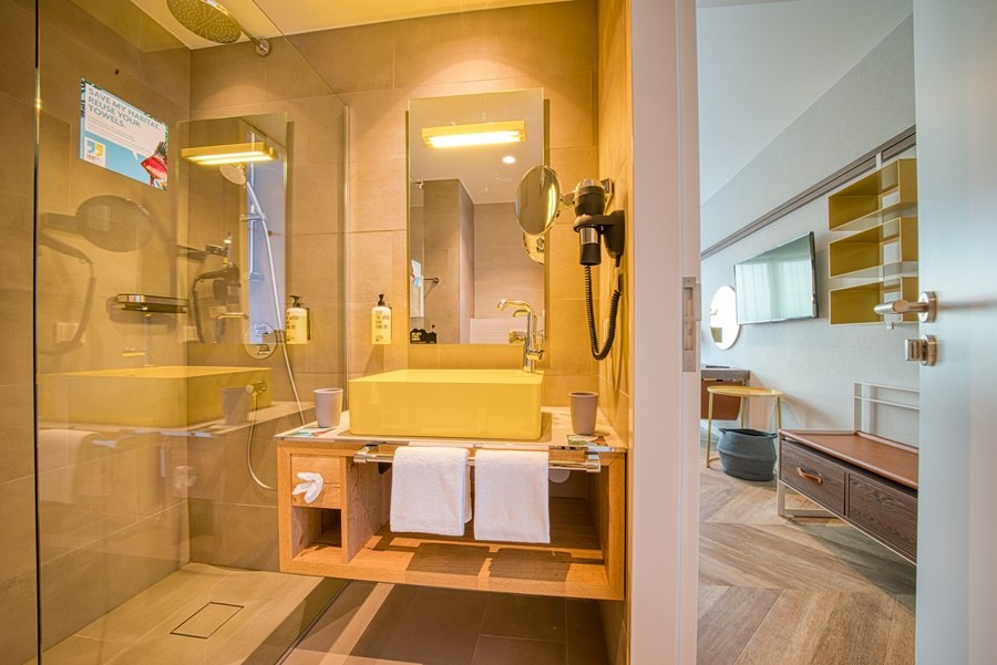 NINETYNINE HOTEL AMSTERDAM AIRPORT photo 3