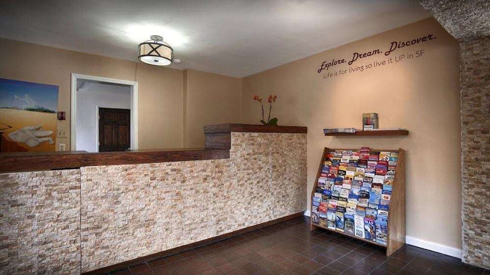 Civic Center Inn photo 3