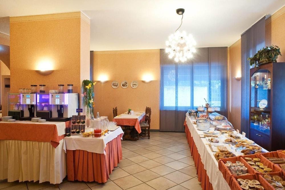 Hotel Gardenia photo 4