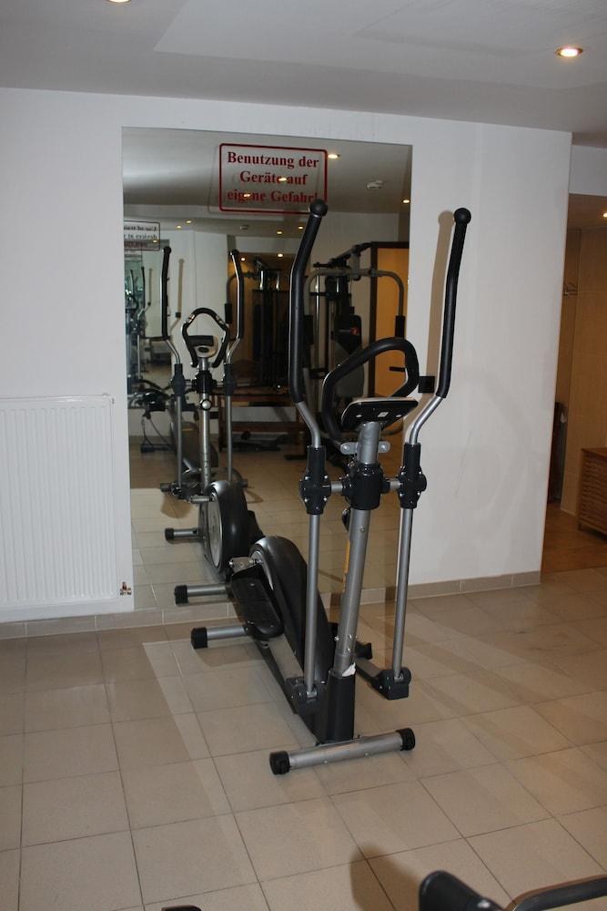 Grand Hotel Empire Frankfurt photo 4