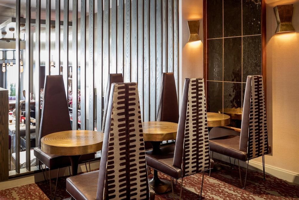 Charlesmark Hotel photo 4