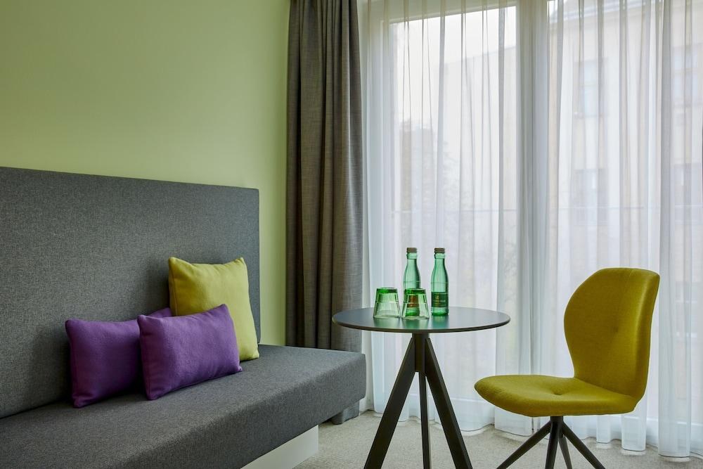 H+ Hotel Wien photo 2