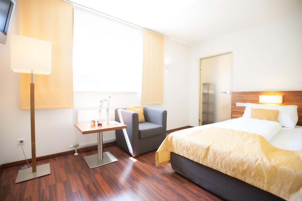 Hotel Jedermann photo 4