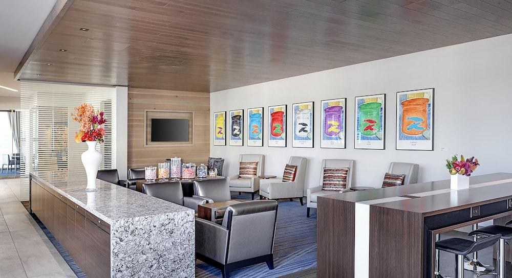 The Art Hotel Denver, Curio Collection by Hilton photo 3