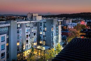 WATERTOWN HOTEL - A STAYPINEAPPLE HOTEL