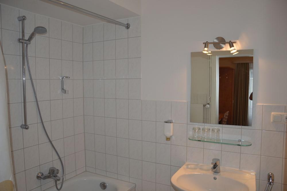 Hotel Wikinger Hof Hamburg photo 4