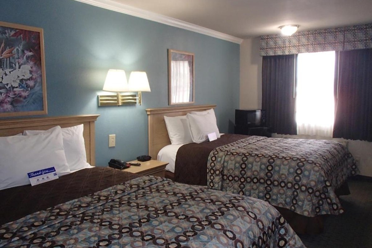 AMERICAS BEST VALUE INN HOUSTON/HOBBY AIRPORT photo 3