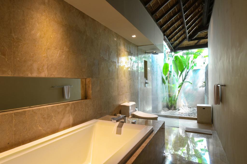 THE AMALA ESTATE photo 2