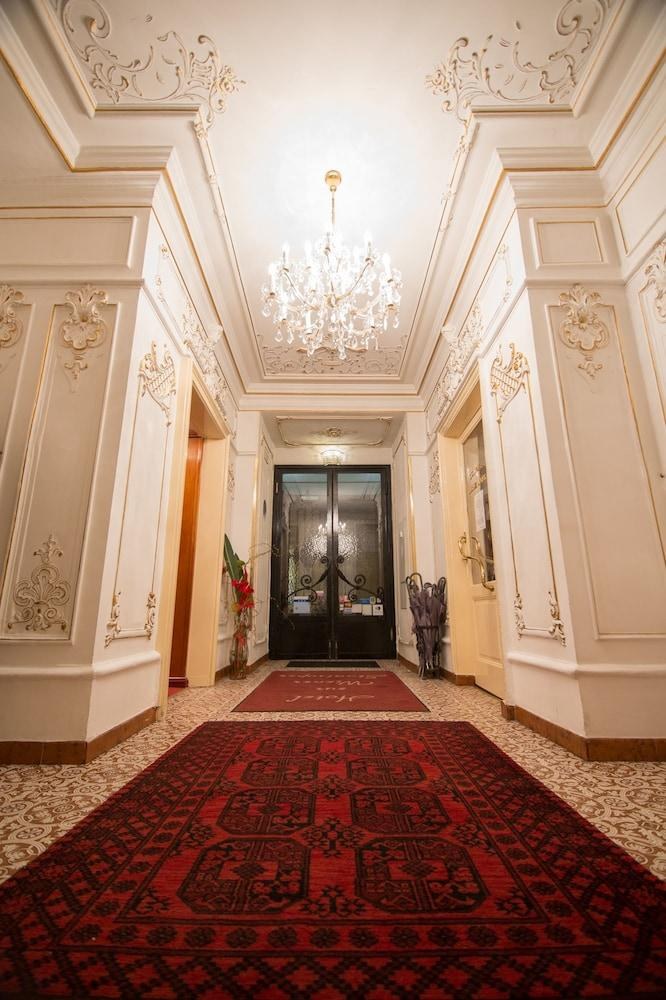 Boutique Hotel zur Wiener Staatsoper photo 1