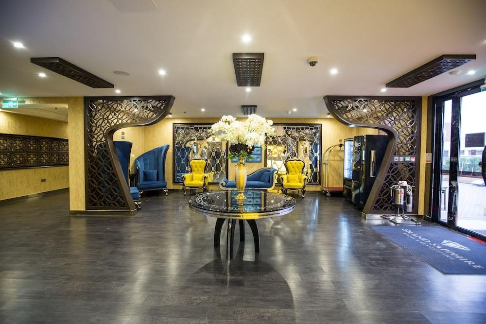 Grand Sapphire Hotel photo 1