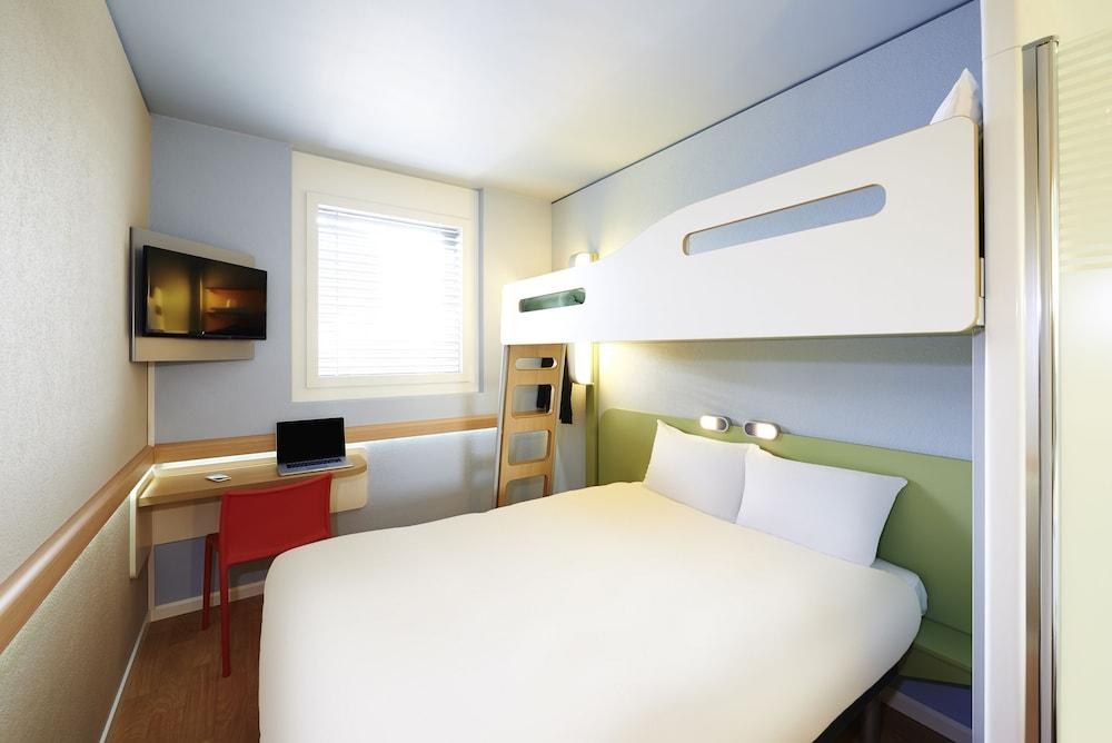 ibis budget Basel City photo 3