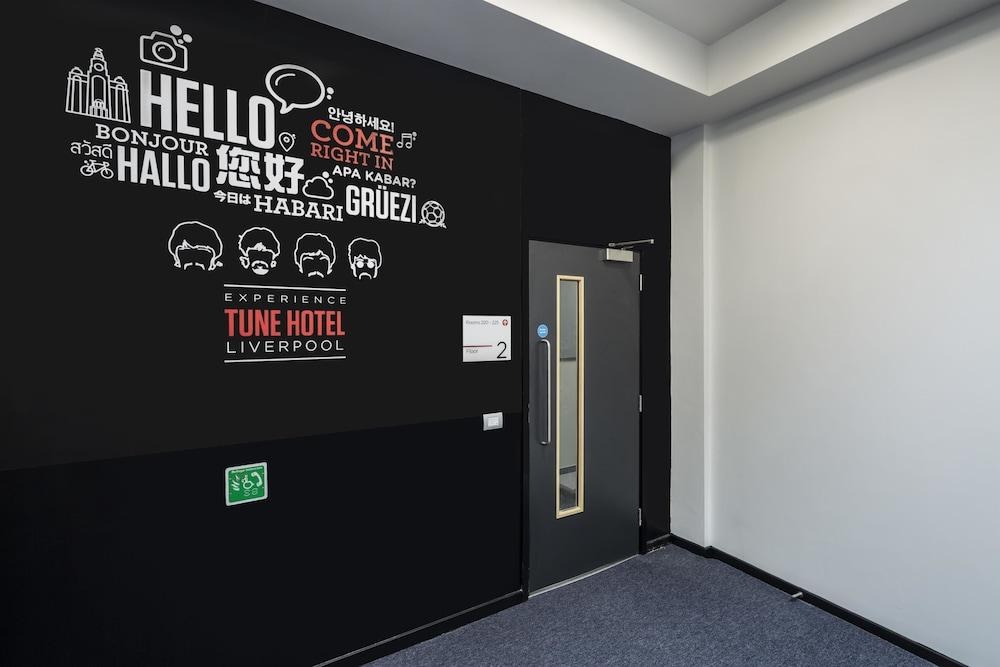 Tune Hotel Liverpool photo 1