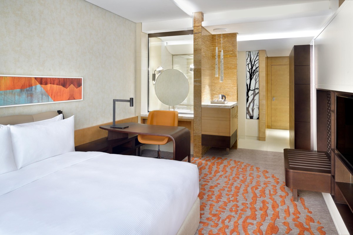 CROWNE PLAZA DUBAI MARINA photo 3