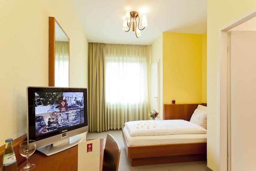 Classic Hotel Harmonie photo 2