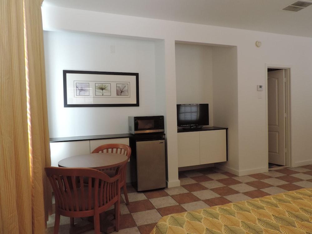James Hotel - Near Miami Beach Convention Center photo 3