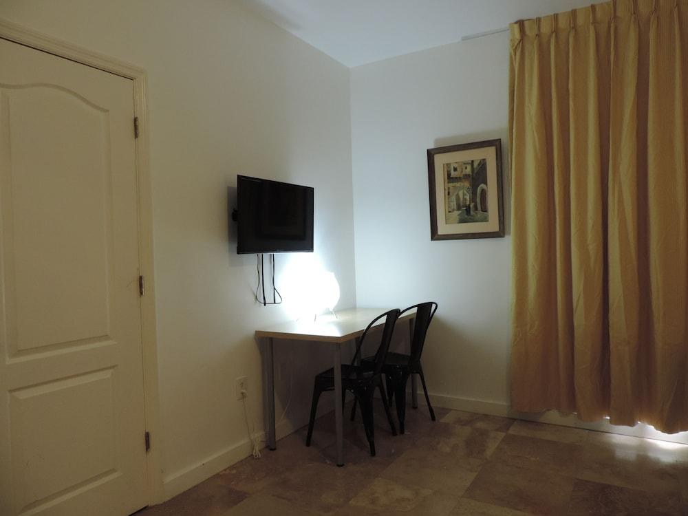 James Hotel - Near Miami Beach Convention Center photo 4