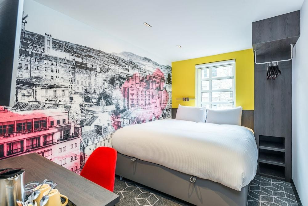 KM Hotel photo 3