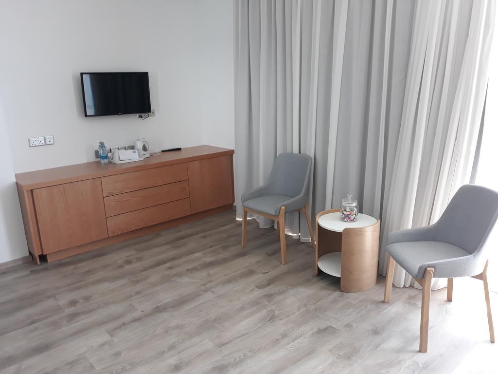 VRISSAKI BEACH HOTEL photo 1