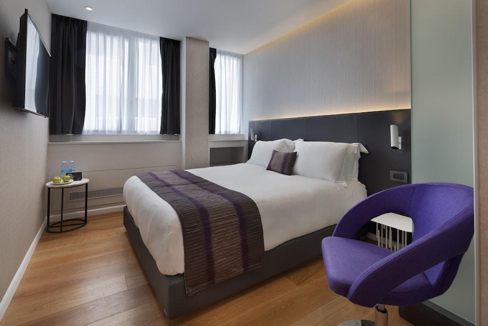 Ultra Tel Aviv Boutique Hotel photo 3